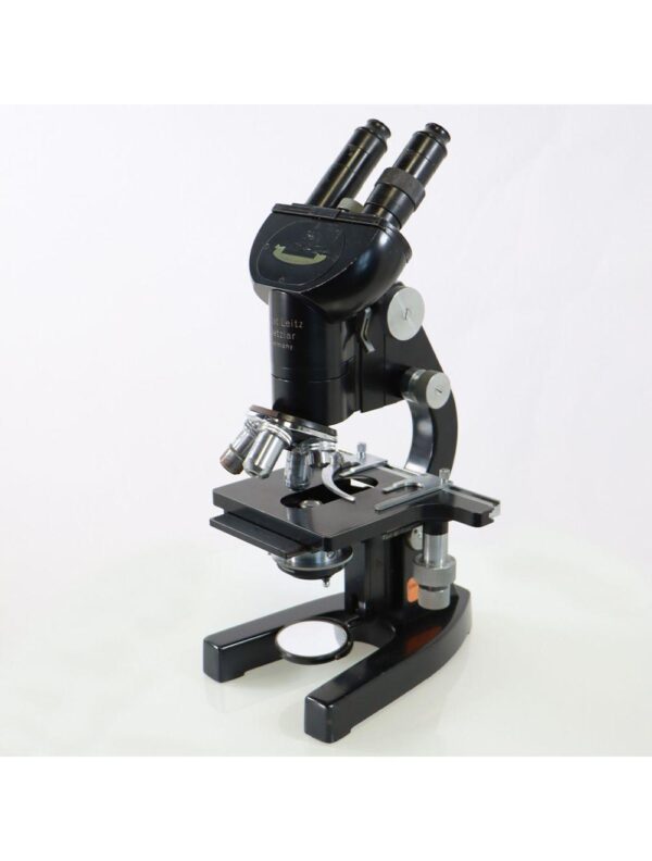 Vintage Ernst Leitz Wetziar Mirror Light Microscope Analog Coarse & Fine Focus
