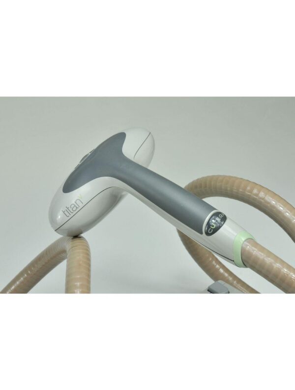 Cutera Titan V Handpiece Xeo Coolglide Laser IPL System Wrinkles Acne Scars