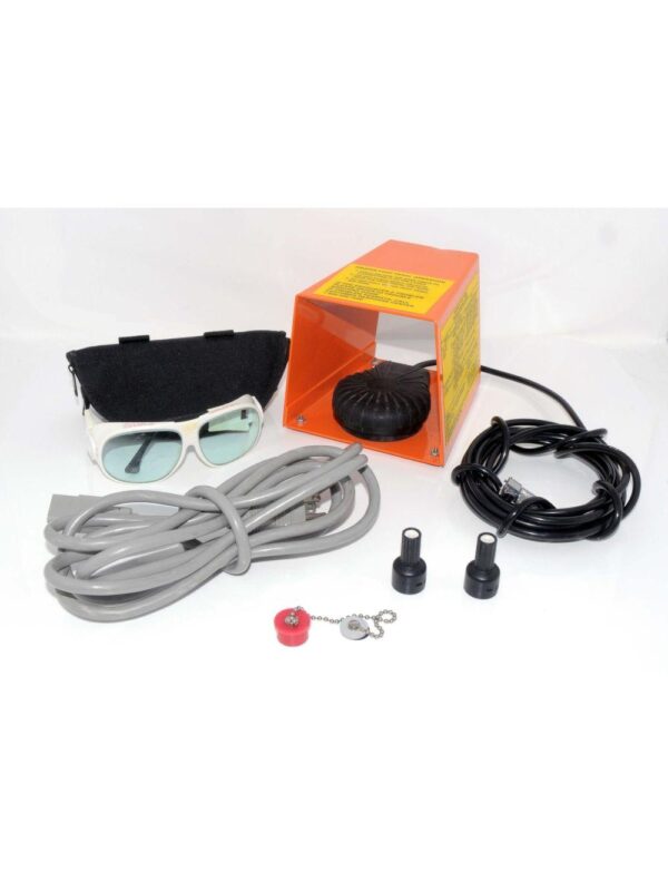 2004 Laserscope Lyra Nd:YAG Laser System w/ CoolSpot 10mm HandPiece Hair Removal