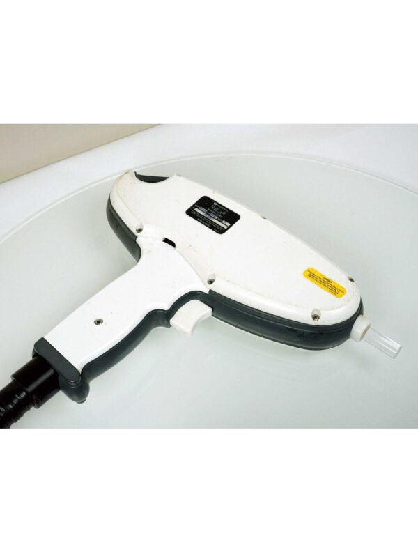 2002 Lumenis Quantum Laser Nd YAG 1064 nm 113227 Handpiece SA2050005-A w/Case