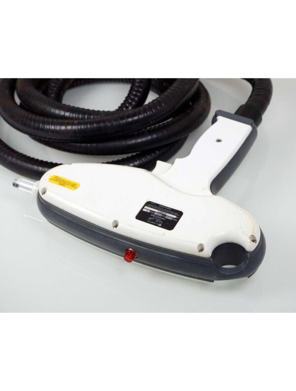 2002 Lumenis Quantum Laser Nd YAG 1064 nm 113227 Handpiece SA2050005-A w/Case