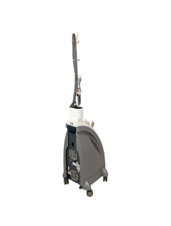 Syneron VelaShape FG00121 System with Dual Connector Adapter Vcontour Handpiece